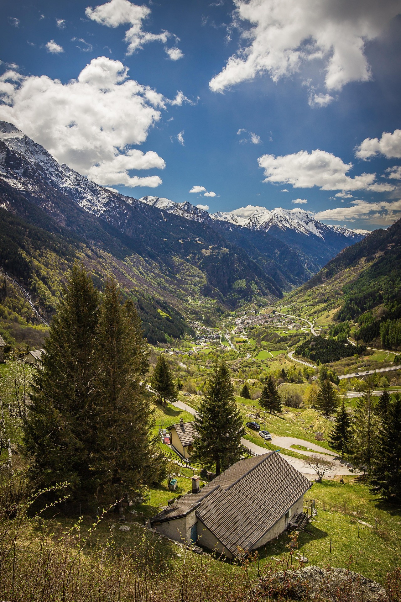 Location Queyras avec services &agrave; la carte dans un village de montagne de la vall&eacute;e.
